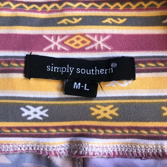 Simply Southern Leggings - Picture 5 of 6